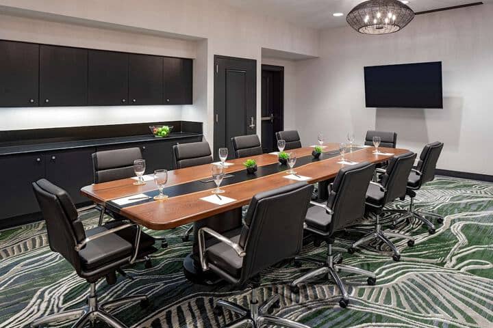 Meeting facility